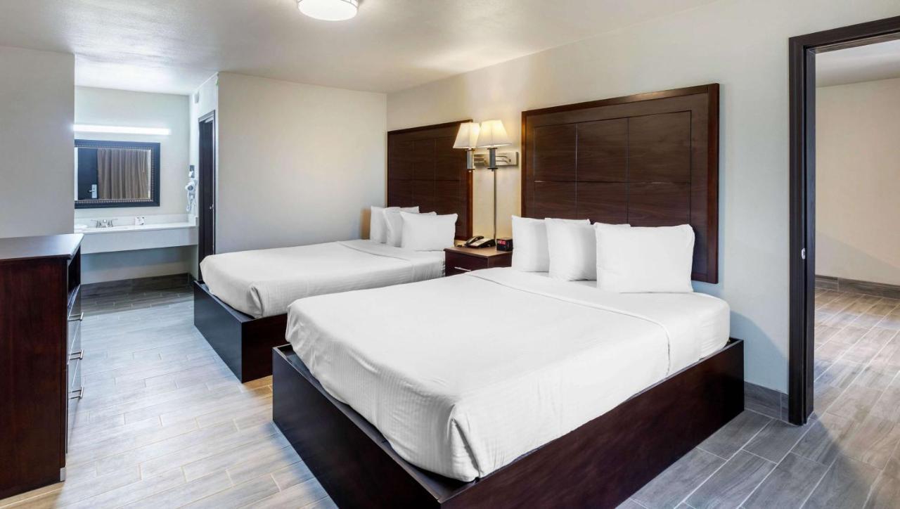Magnuson Grand Hotel And Conference Center Тилер Екстериор снимка